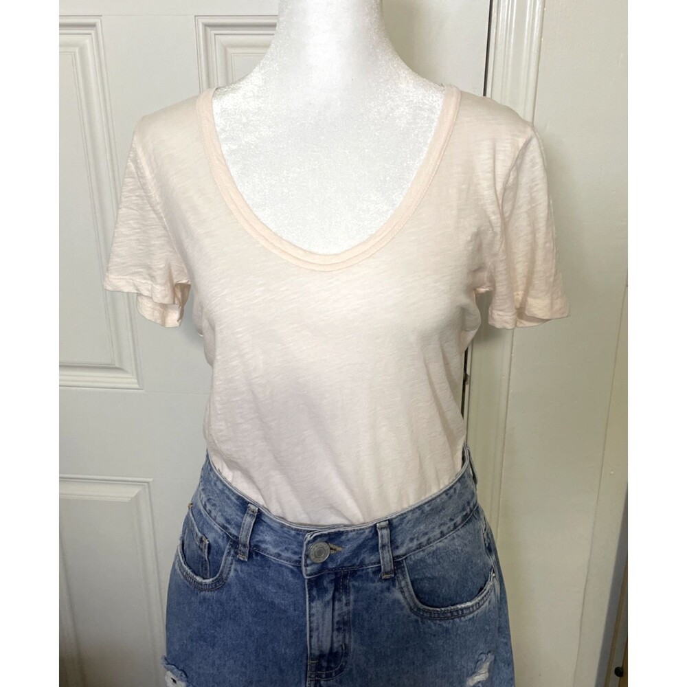 J.Crew Women's Peach Pink Short Sleeve T-Shirt 100% cotton V-Neck Top Size Small